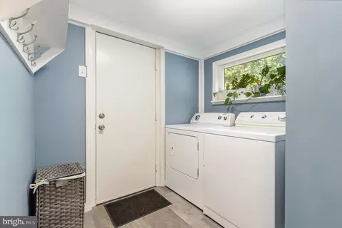129 E Market St, Lititz, PA 17543 photo 13