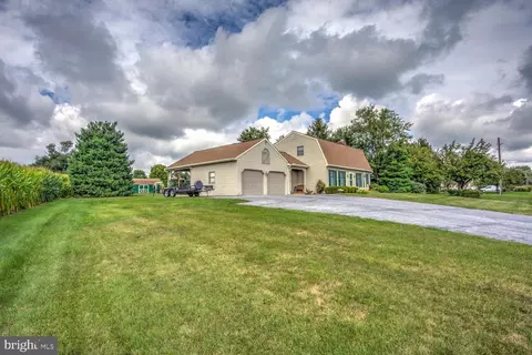 534 Oak Ln, Lititz, PA 17543 photo 5