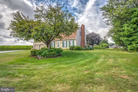 534 Oak Ln, Lititz, PA 17543 photo 6