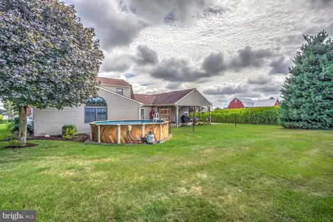 534 Oak Ln, Lititz, PA 17543 photo 8