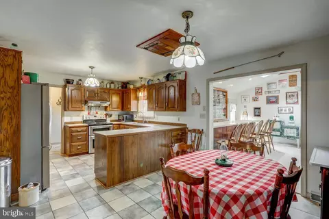 534 Oak Ln, Lititz, PA 17543 photo 26