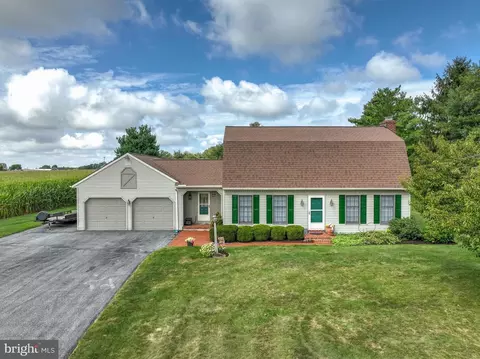 534 Oak Ln, Lititz, PA 17543