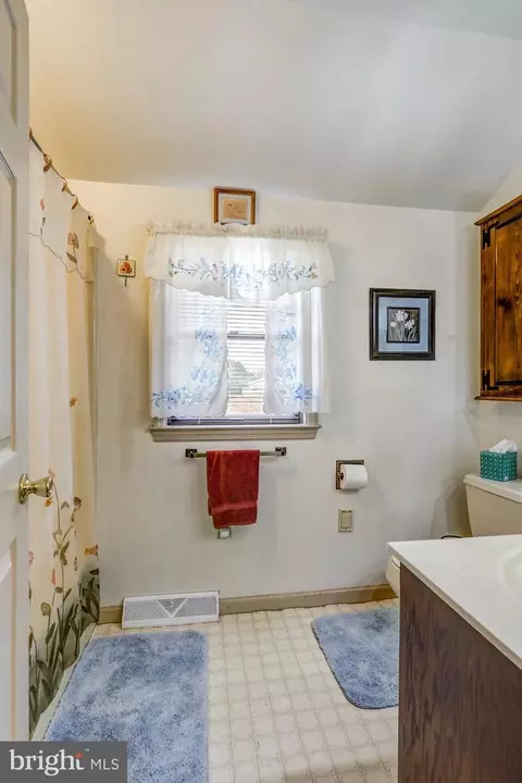 534 Oak Ln, Lititz, PA 17543 photo 44