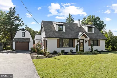 6360 Jeanette Dr, East Petersburg, PA 17520