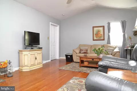 1020 Sloan St, Lititz, PA 17543 photo 7