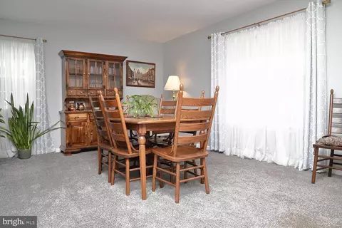 1020 Sloan St, Lititz, PA 17543 photo 8
