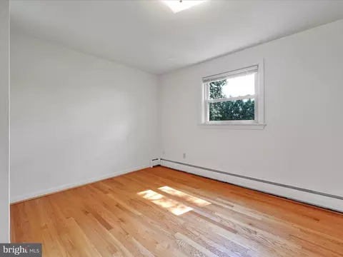 8 Landis Valley Rd, Lititz, PA 17543 photo 17