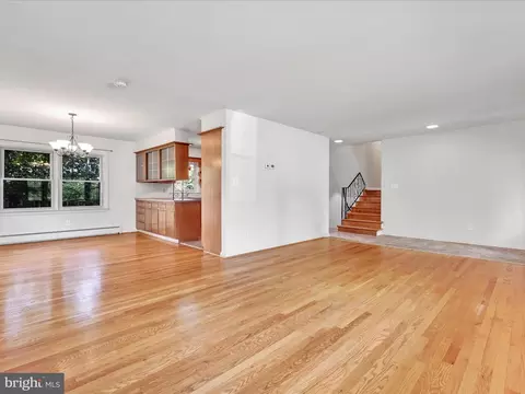 8 Landis Valley Rd, Lititz, PA 17543 photo 6
