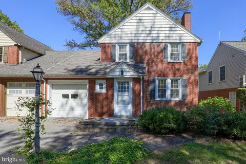 865 Janet Ave, Lancaster, PA 17601