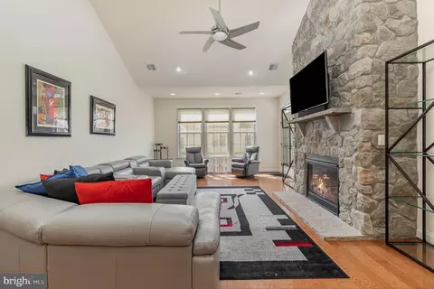 437 Settlers Dr, Lititz, PA 17543 photo 12