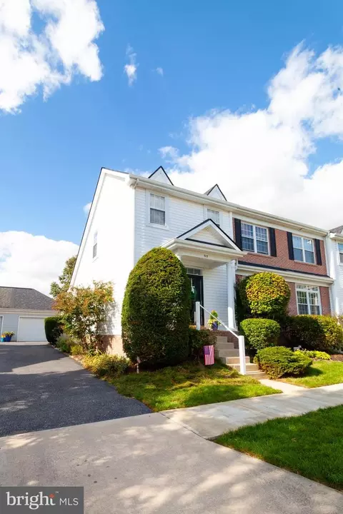 515 Providence Ct, Lititz, PA 17543 photo 3