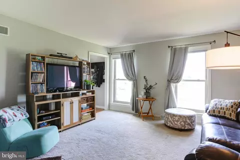 7 Longenecker Rd, Lititz, PA 17543 photo 3