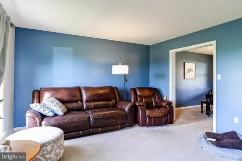 7 Longenecker Rd, Lititz, PA 17543 photo 4