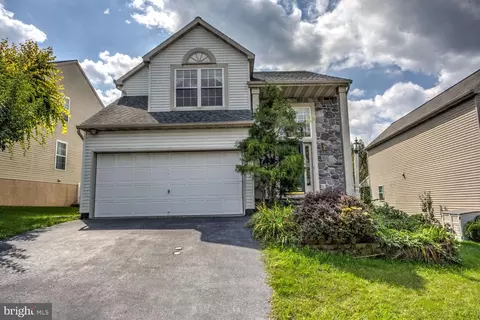 149 Mason Dr, Ephrata, PA 17522