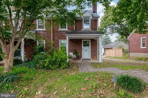 304 Atkins Ave, Lancaster, PA 17603