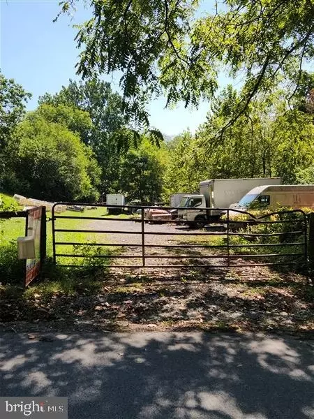 1100 Rabbit Hill Rd, Lititz, PA 17543 photo 4