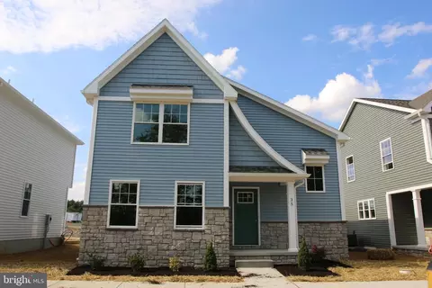 35 Coastal Ave #18, Ephrata, PA 17522