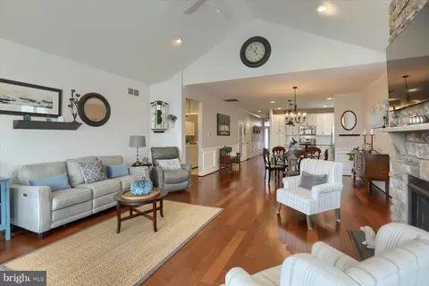 515 Allegiance Dr, Lititz, PA 17543 photo 27