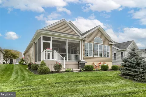 515 Allegiance Dr, Lititz, PA 17543 photo 8