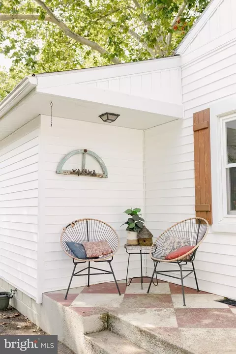 418 S Walnut St, Lititz, PA 17543 photo 6