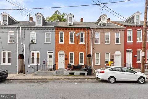 114 Locust St, Lancaster, PA 17602