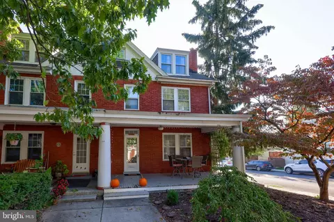 241 Ruby St, Lancaster, PA 17603 photo 4