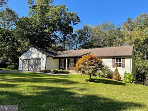 776 King Pen Rd, Kirkwood, PA 17536