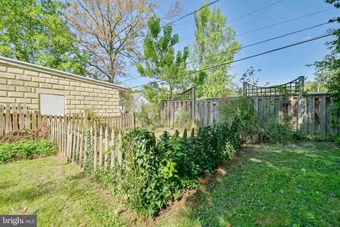 1111 Maple Ave, Lancaster, PA 17603 photo 33