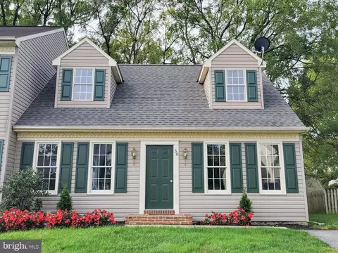 30 Yorkshire Ct, Elizabethtown, PA 17022