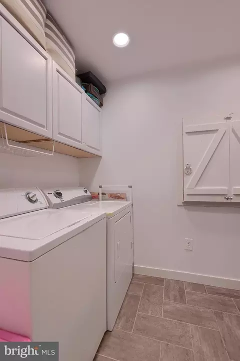 122 S Oak St, Lititz, PA 17543 photo 15