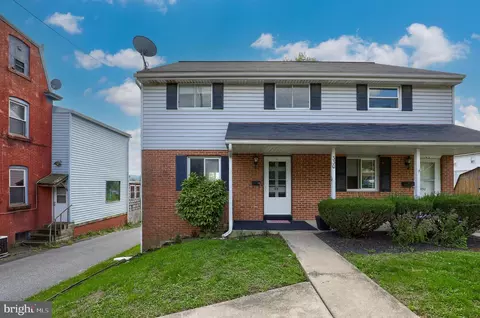 330 N Fourth St, Columbia, PA 17512