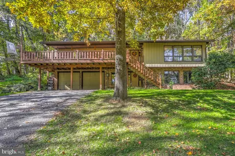 150 Black Rock Rd, Quarryville, PA 17566