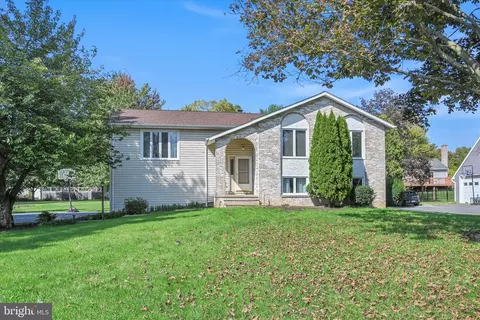 41 Overlook Ave, Lancaster, PA 17601