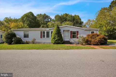 76 Sherry Dr, Lititz, PA 17543