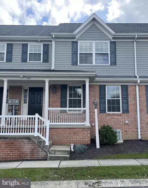 244 Cool Creek Way, Lancaster, PA 17602