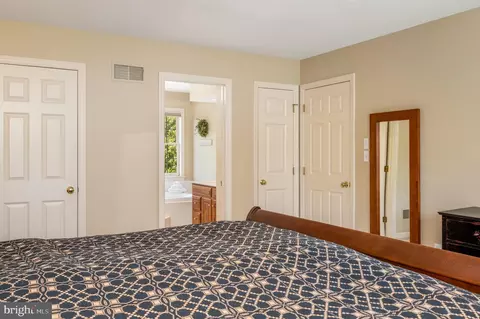 1 Meadowbrook Ln, Lititz, PA 17543 photo 13