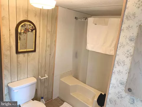 108 Park Ln, Lititz, PA 17543 photo 13