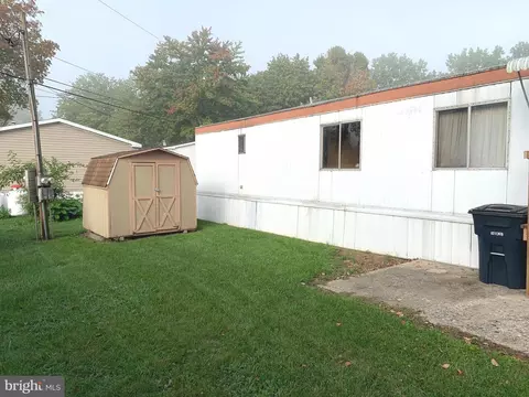108 Park Ln, Lititz, PA 17543 photo 19