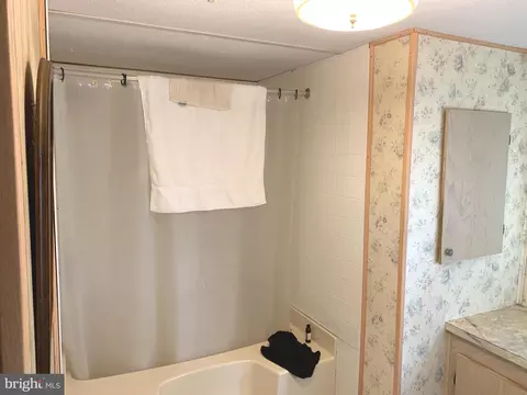 108 Park Ln, Lititz, PA 17543 photo 14