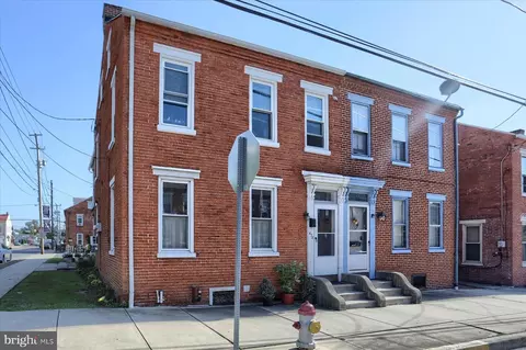 478 Walnut St, Columbia, PA 17512