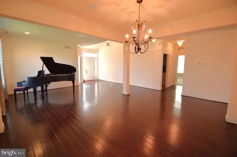 543 Allegiance Dr, Lititz, PA 17543 photo 16