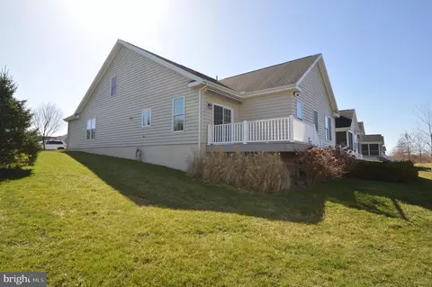 543 Allegiance Dr, Lititz, PA 17543 photo 9