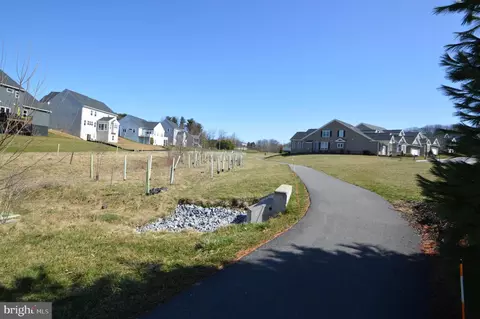543 Allegiance Dr, Lititz, PA 17543 photo 7