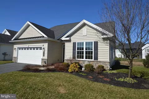 543 Allegiance Dr, Lititz, PA 17543 photo 4