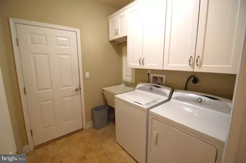 543 Allegiance Dr, Lititz, PA 17543 photo 38