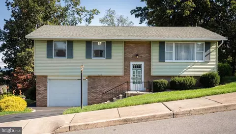 146 Boomerang Dr, Ephrata, PA 17522
