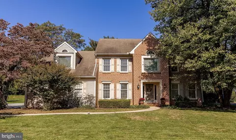 2948 Brookfield Rd, Lancaster, PA 17601