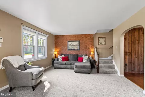 131 E Market St, Lititz, PA 17543 photo 16