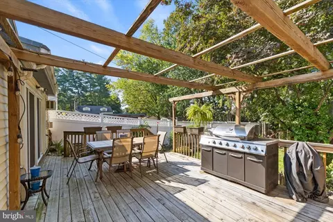 131 E Market St, Lititz, PA 17543 photo 23