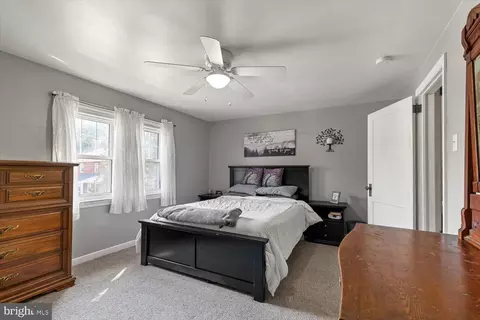 131 E Market St, Lititz, PA 17543 photo 21